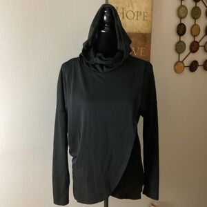 cable & gauge studio black pullover hoodie NWOT